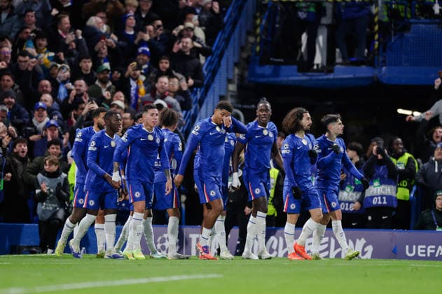 Champions League 2025 26 League Stage Chelsea v Barcelona Stamford Bridge 25.11.2025 Chelsea players celebrate after an own goal by Jules Kounde of Barcelona Champions League 2025 26 League Stage Chelsea v Barcelona Stamford Bridge 25.11.2025 Photograph By Marc Aspland The Times  Copyright: xMarcxAsplandx NINTCHDBPICT001041047835