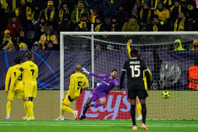 251125 goalkeeper Nikita Haikin of Bodo Glimt as LoÃ¯s Openda of Juventus scores 1-1 during the UEFA Champions League football match between Bodo Glimt and Juventus on November 25, 2025 in Bodo. Photo: Marius Simensen BILDBYRAN COP 238 MM0049 bbeng football fotball fotboll soccer uefa champions league mesterligaen bodo glimt juventus Copyright: MARIUSxSIMENSEN BB251125BB955