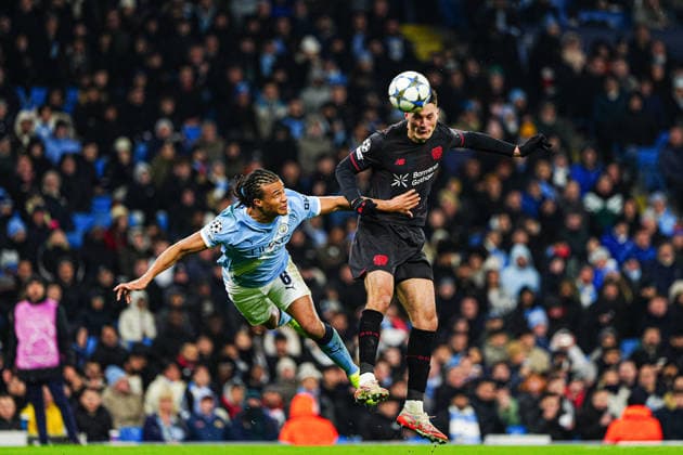 Tor zum 0:2 per Kopfball Patrik Schick (Bayer 04 Leverkusen, 14) ENG, Manchester City vs. Bayer 04 Leverkusen, Fussball, UEFA Champions League, Spieltag 5, Spielzeit 2025 2026, 25.11.2025 ENG, Manchester City vs. Bayer 04 Leverkusen, Fussball, UEFA Champions League, Spieltag 5, Spielzeit 2025 2026, 25.11.2025 Manchester Copyright: xEibner-Pressefoto MarcelxvonxFehrnx EP_MFN