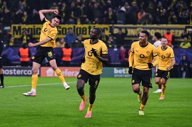 Torjubel zum 1:0 durch Serhou Guirassy 9 (Borussia Dortmund), Borussia Dortmund vs. FC Villarreal, Fussball, Champions League, Gruppenphase, Matchday 5, 25.11.2025 Dortmund Nordrhein-Westfalen Deutschland