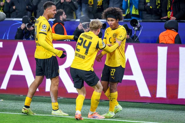25.11.2025, Fußball, UEFA Champions League, Borussia Dortmund - FC Villarreal, BVB Stadion, 5. Spieltag, Saison 2025 2026: Torjubel nach dem Tor zum 3:0 durch Torschütze Karim Adeyemi (BVB 27) Regulations prohibit any use of photographs as image sequences and or quasi-video. Nordrhein-Westfalen Deutschland