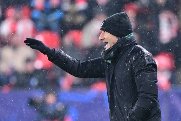 Coach of Bilbao Ernesto Valverde in action during the Football Champions League, 5th round match: Slavia Prague vs Athletic Bilbao in Prague, Czech Republic, November 25, 2025. (CTKxPhoto RomanxVondrous) CTKPhotoP2025112508341  CTKPhotoP2025112508341