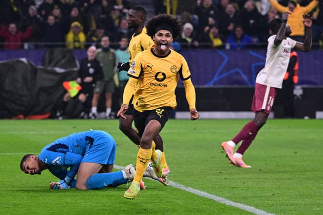 Torjubel zum 3:0 durch Karim Adeyemi 27 (Borussia Dortmund), Borussia Dortmund vs. FC Villarreal, Fussball, Champions League, Gruppenphase, Matchday 5, 25.11.2025 Dortmund Nordrhein-Westfalen Deutschland