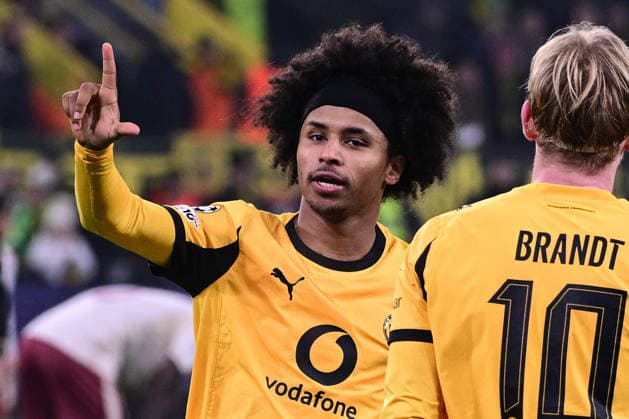 Torjubel zum 3:0 durch Karim Adeyemi 27 (Borussia Dortmund), Borussia Dortmund vs. FC Villarreal, Fussball, Champions League, Gruppenphase, Matchday 5, 25.11.2025 Dortmund Nordrhein-Westfalen Deutschland