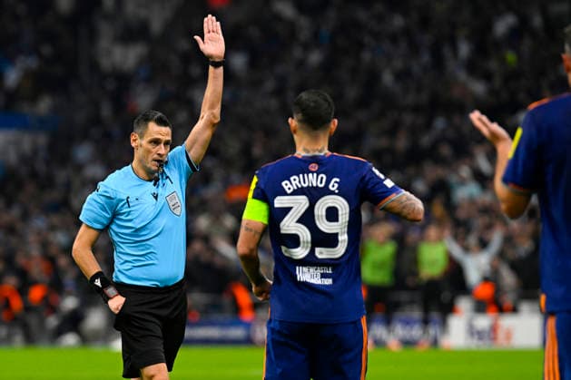 FOOTBALL : Olympique de Marseille VS Newcastle United FC - UEFA Champions League - 25 11 2025 Referee Maurizio Mariani during the UEFA Champions League match between Olympique de Marseille and Newcastle United FC on November 25, 2025 at the Orange Velodrome in Marseille. MarseilleFrance  Copyright: xWilliamxCannarellax