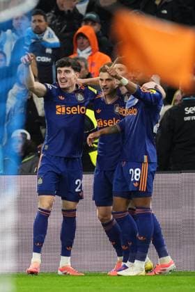 Harvey Barnes of Newcastle celebrates after he puts his side 1-0 ahead Marseille v Newcastle United, UEFA Champions League, Group Stage, Football, Orange Velodrome, Marseille, France- 25 Nov 2025Marseille Orange Vélodrome France EDITORIAL USE ONLY No use with unauthorised audio, video, data, fixture lists, club league logos or live services. Online in-match use limited to 120 images, no video emulation. No use in betting, games or single club league player publications. Copyright: xDavexWinter Shutterstockx 15918266gd