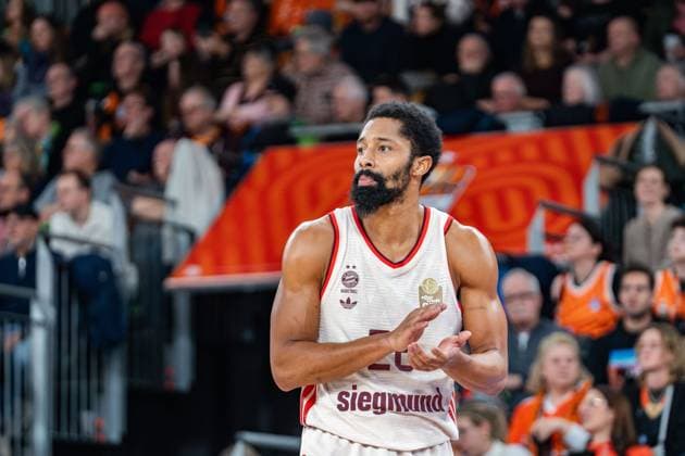 Spielszene mit Spencer Dinwiddie (26; FC Bayern Basketball) Ratiopharm Ulm vs Bayern München Basketball Copyright: xRalfxJustx