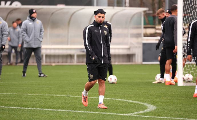 26.11.2025, Deutschland, Stuttgart, Fußball Bundesliga, Saison 2025 2026, VfB Stuttgart Training, Deniz Undav