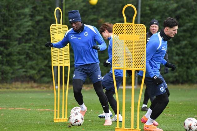 Genk s Josue Kongolo pictured in action during a training session of Belgian soccer team KRC Genk, on Wednesday 26 November 2025, in Genk. The team prepares for tomorrow s match against Swiss FC Basel, fifth game (out of 8) in the league phase of the UEFA Europa League competition. JILLxDELSAUX  x144371787x