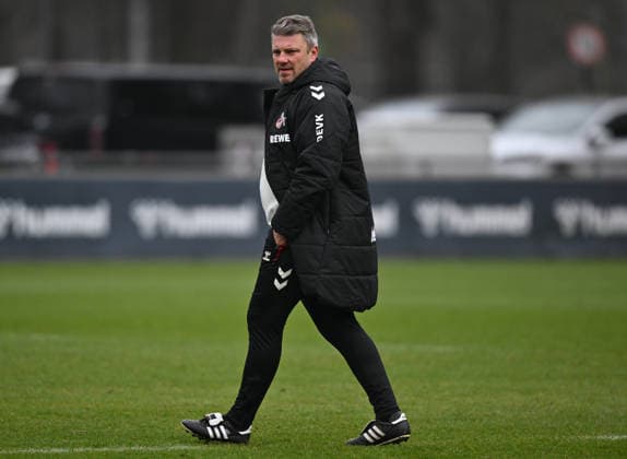 26.11.2025, xophax, Fussball 1.Bundesliga, 1.FC Koeln Training Trainer Lukas Kwasniok ( 1.FC Köln ) Koeln