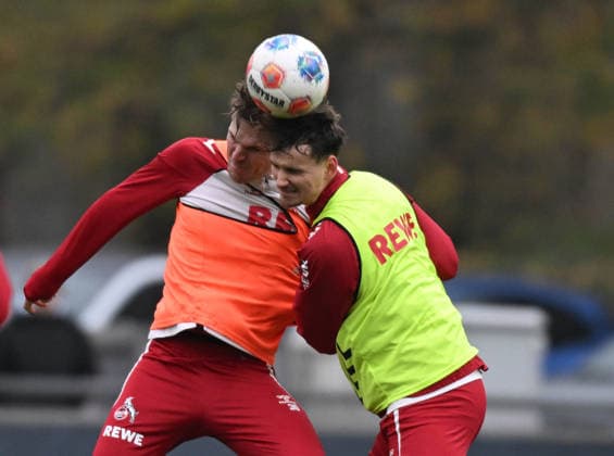 26.11.2025, xophax, Fussball 1.Bundesliga, 1.FC Koeln Training Marius Bülter , links und Rav van den Berg , rechts ( beide 1.FC Köln ) Koeln