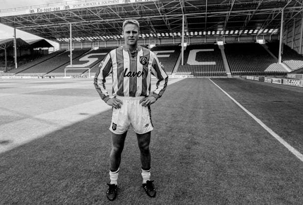 930813 Football, Premier League 1993-1994, Sheffield United: Jonas Wirmola of Sheffield United at Bramall Lane. *** 930813 Football, Premier League 1993 1994, Sheffield United Jonas Wirmola of Sheffield United at Bramall Lane  Copyright: BILDBYRAN BB930813BB036