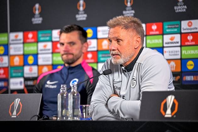 KRC Genk v Basel - UEFA Europa League Media Activities 26 11 2025 GENK, BELGIUM - NOVEMBER 26 : Fink Thorsten head coach and Van Crombrugge Hendrik goalkeeper of KRC Genk talking to the press during a press conference, PK, Pressekonferenz ahead of the UEFA Europa League 2025 26 match between KRC Genk and Basel on November 26, 2025 in Genk, Belgium, 26 11 2025 Genk Belgium  Copyright: xSesx