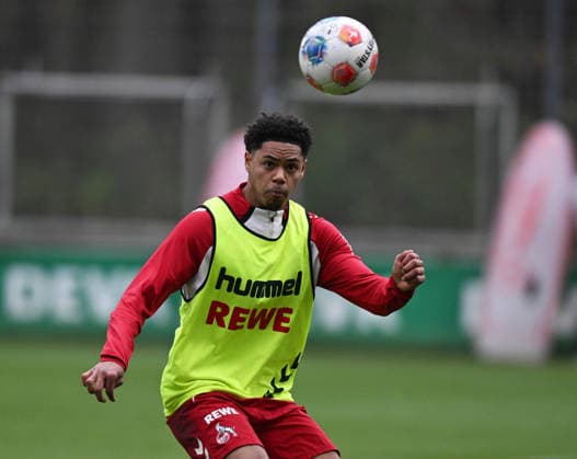 26.11.2025, xophax, Fussball 1.Bundesliga, 1.FC Koeln Training Yannick Mausehund ( 1.FC Köln ) Koeln