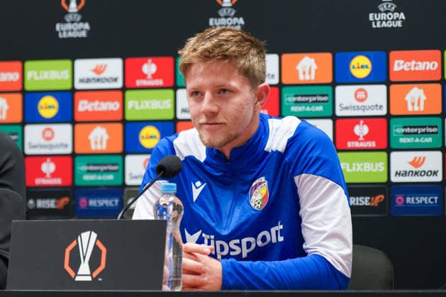 Tschechien: Pressekonferenz vor dem Fussballspiel UEFA Europa League 2025 26, 5. Spieltag - Viktoria Pilsen vs SC Freiburg - Doosan Arena (Pilsen): Lukas Cerv (Pilsen, 6) Pilsen PlzeÅˆskÃ½ kraj Tschechien Copyright: xJOERANxSTEINSIEKx