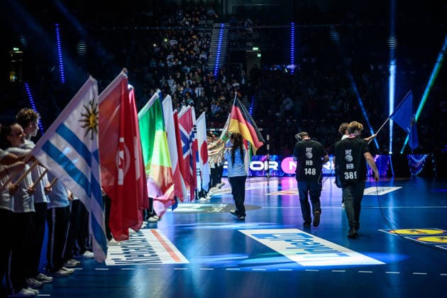Fahnen zum Start der WM in Stuttgart GER, Deutschland - Island, Handball Weltmeisterschaft, Vorrunde, Gruppe C, 26.11.2025 GER, Deutschland - Island, Handball Weltmeisterschaft, Vorrunde, Gruppe C, 26.11.2025 Stuttgart Copyright: xSandyxDinkelackerx EP_SDR