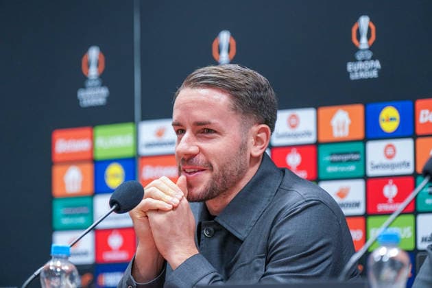 Tschechien: Pressekonferenz vor dem Fussballspiel UEFA Europa League 2025 26, 5. Spieltag - Viktoria Pilsen vs SC Freiburg - Doosan Arena (Pilsen): Christian Günter Christian Guenter (SC Freiburg, 30) Pilsen PlzeÅˆskÃ½ kraj Tschechien Copyright: xJOERANxSTEINSIEKx