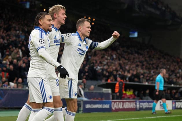 Viktor Dadason celebrates his goal with Jordan Larsson and Viktor Claesson of FC Copenhagen during the Champions League match between FC Copenhagen and FC Kairat at Parken on November 26, 2025 in Copenhagen, Denmark (Photo by Camilla Stolen Imago) Copenhagen Denmark Copyright: xCamillaxStolenx L1093842