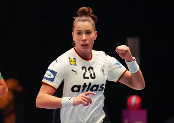 26.11.2025, Deutschland, Stuttgart, F27th IHF WomenÂ s World Championship, WM, Weltmeisterschaft 2025, Germany vs. Iceland, Emily Vogel (GER)
