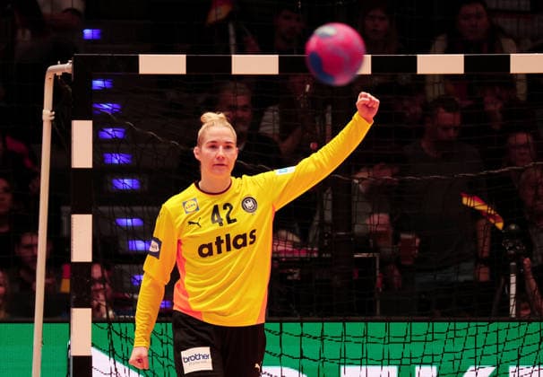 26.11.2025, Deutschland, Stuttgart, F27th IHF WomenÂ s World Championship, WM, Weltmeisterschaft 2025, Germany vs. Iceland, Katharina Filter (GER)