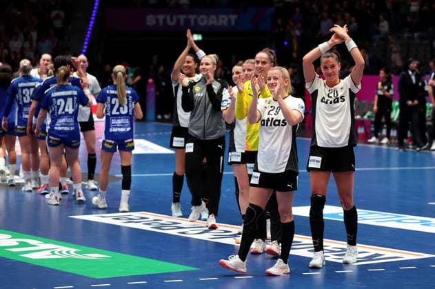 26.11.2025, Deutschland, Stuttgart, F27th IHF WomenÂ s World Championship, WM, Weltmeisterschaft 2025, Germany vs. Iceland, Jubel, Schlußjubel (GER)