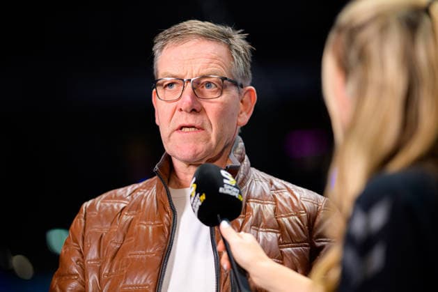 Handball, Frauen WM, Gruppe C: Deutschland - Island Alfred Gislason im Interview mit Sporteurope.tv Stuttgart Porsche Arena Baden-Württemberg Deutschland