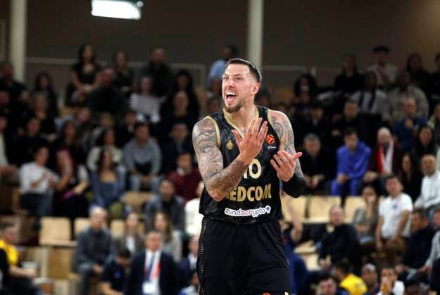 BASKET MONACO vs ANADOLU ISTANBUL PHOTOPQR NICE MATIN Jean François Ottonello ; Monaco ; 26 11 2025 ; AS MONACO vs ANADOLU ISTANBUL - 14e journee Euroligue 2025 2026 - 10 Daniel Theis Monaco France  Copyright: xPHOTOPQR NICExMATIN MAXPPPxJeanxFrançoisxOttonellox 20251126NIM3103 20251126NIM3103