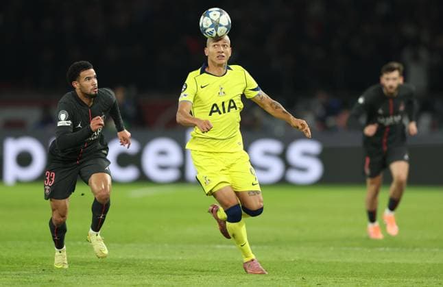 Richarlison of Tottenham Hotspur Paris Saint-Germain v Tottenham Hotspur, UEFA Champions League, Group Stage, Football, Parc des Princes, Paris, France- 26 Nov 2025Paris Parc des Princes France EDITORIAL USE ONLY No use with unauthorised audio, video, data, fixture lists, club league logos or live services. Online in-match use limited to 120 images, no video emulation. No use in betting, games or single club league player publications. Copyright: xKieranxMcManus Shutterstockx 15927926p