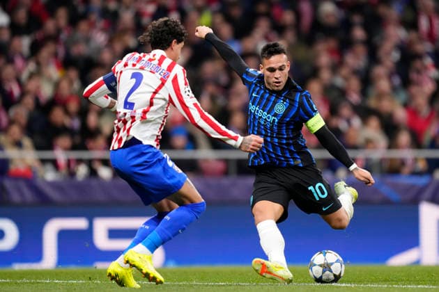 Atletico de Madrid v FC Internazionale Milano - UEFA Champions League 2025 26 League Phase MD5 Lautaro Martinez centre-forward of Internazionale and Argentina shooting to goal during the UEFA Champions League 2025 26 League Phase MD5 match between Chelsea FC and FC Barcelona, Barca at Stamford Bridge on November 25, 2025 in London, England. Madrid Spain  Copyright: xJosexBretonx originalFilename:bretonhernandez-atletico251126_npBku.jpg