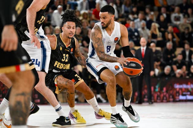 BASKET-BALL : AS Monaco VS Anadolu Efes Spor Kulübü - Turkish Airlines EuroLeague - 26 11 2025 Nick Weiler-Babb (AEI) - Turkish Airlines EuroLeague match between AS Monaco and Anadolu Efes Spor Kulübü on November 26, 2025 at the Louis II Stadium in Monaco. MonacoMonaco  Copyright: xWilliamxCannarellax