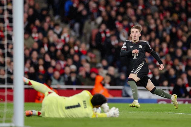 Champions League 2025 26 League Stage Arsenal v Bayern Munich Emirates Stadium 26.11.2025 David Raya of Arsenal saves a shot from Lennart Karl of Bayern Munich Champions League 2025 26 League Stage Arsenal v Bayern Munich Emirates Stadium 26.11.2025 Photograph By Marc Aspland The Times  Copyright: xMarcxAsplandx NINTCHDBPICT001041281266