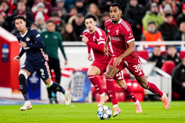 LIVERPOOL, ENGLAND - NOVEMBER 26: Ryan Gravenberch of Liverpool runs with the ball during the UEFA Champions League 2025 26 League Phase MD5 match between Liverpool FC and PSV Eindhoven at Anfield on November 26, 2025 in Liverpool, England. (Photo by Rene Nijhuis) SPO  Copyright: xRenexNijhuis