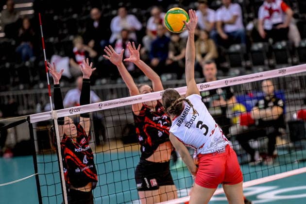 Volleyball, Frauen, CL, LKS Commercecon Lodz - Dresdner SC LODZ 26.11.2025 LIGA MISTRZYN CEV SIATKOWKA KOBIET CEV VOLLEYBALL CHAMPIONS LEAGUE WOMEN --- LKS COMMERCECON LODZ - DRESDNER SC N Z MARIANA BRAMBILLA FOT.PAWEL PIOTROWSKI 400MM.PL NEWSPIX.PL --- newspix.pl 