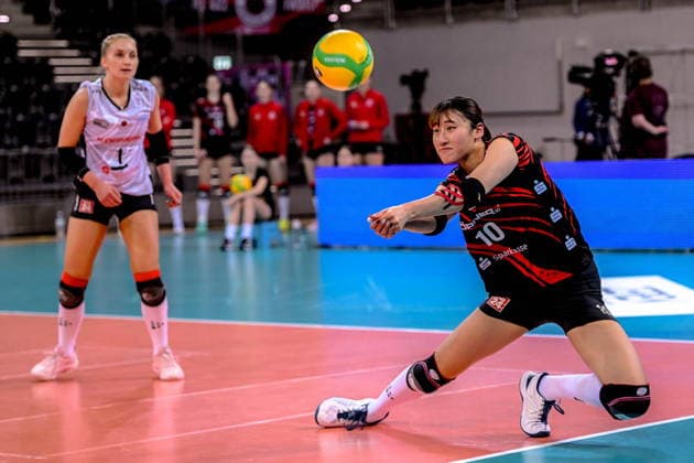 LODZ 26.11.2025 LIGA MISTRZYN CEV SIATKOWKA KOBIET CEV VOLLEYBALL CHAMPIONS LEAGUE WOMEN --- LKS COMMERCECON LODZ - DRESDNER SC N Z PATRICIA NESTLER MIKU AKIMOTO FOT.PAWEL PIOTROWSKI 400MM.PL NEWSPIX.PL --- newspix.pl 