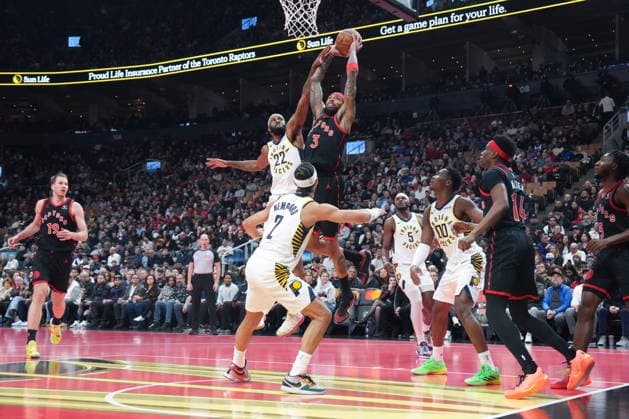 November 26, 2025, Toronto, On, CAN: Toronto Raptors forward Brandon Ingram (3) scores as Indiana Pacers forward Isaiah Jackson (22) defends during first half NBA, Basketball Herren, USA Cup basketball action in Toronto on Wednesday, November 26, 2025. Brandon Ingram; Isaiah Jackson  - ZUMAc35_ 20251126_zaf_c35_196 Copyright: xChrisxYoungx