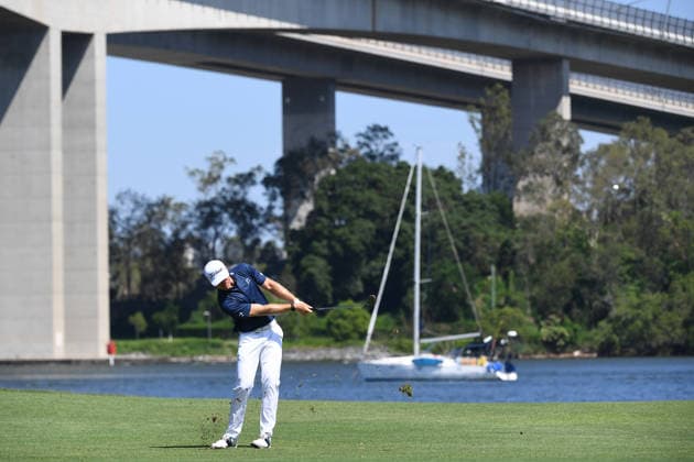GOLF AUSTRALIAN PGA, Golf Herren Jye Pickin of Australia plays a shot during the Australian PGA Championship at Royal Queensland Golf Club in Brisbane, Queensland, Thursday, November 27, 2025. ( NO ARCHIVING, EDITORIAL USE ONLY Brisbane Queensland Australia  Copyright: xJonoxSearlex 20251127135567932894