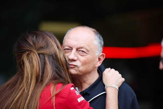 Frederic Vasseur (Teamchef, Scuderia Ferrari HP) , QAT, Formel 1 Weltmeisterschaft, Qatar Grand Prix, Doha, Lusail, Lusail International Circuit, Media Day, 27.11.2025 QTR, Formel 1 Weltmeisterschaft, Qatar Grand Prix, Doha, Lusail, Lusail International Circuit, Media Day, 27.11.2025 Doha Copyright: xEibner-Pressefoto AnnikaxGrafx EP_AGF