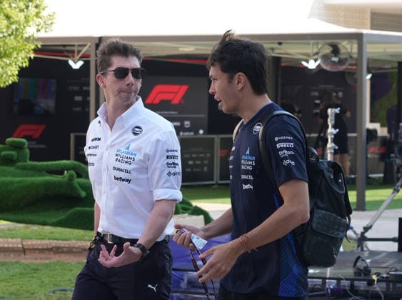 Formula 1 Qatar Airways Qatar Grand Prix 2025 27.11.2025, Losail International Circuit, Doha, Formula 1 Qatar Airways Qatar Grand Prix 2025 ,im Bild Teamchef James Vowles (Williams Racing), Alexander Albon (GBR), Atlassian Williams Racing