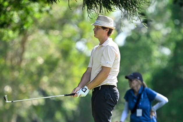 27th November 2025; Royal Queensland Golf Club, Brisbane, Queensland, Australia; BMW Australian PGA, Golf Herren Championship Golf, Round One; Tapio Pulkkanen of Finland watches his approach shot to the green  NigelxOwen