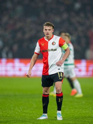 UEFA Europa League: Feyenoord v Celtic F.C. Rotterdam - Sem Steijn of Feyenoord during the fifth match of the UEFA Europa League 2025 2026. The match is set between Feyenoord and Celtic F.C. at Stadion Feijenoord De Kuip on 27 November 2025 in Rotterdam, The Netherlands. Copyright: xYannickxVerhoevenx