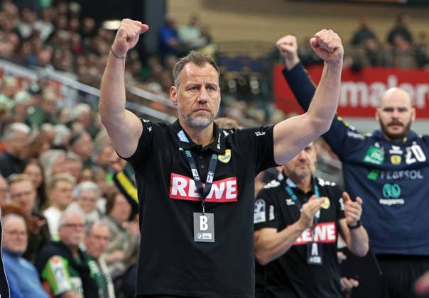 27.11.2025, xovx, Handball Daikin Handball Bundesliga, HSG Wetzlar - Rhein-Neckar Löwen Jubel bei Trainer Maik Machulla (Rhein-Neckar Löwen) Wetzlar Buderus-Arena Hessen Deutschland (DE)