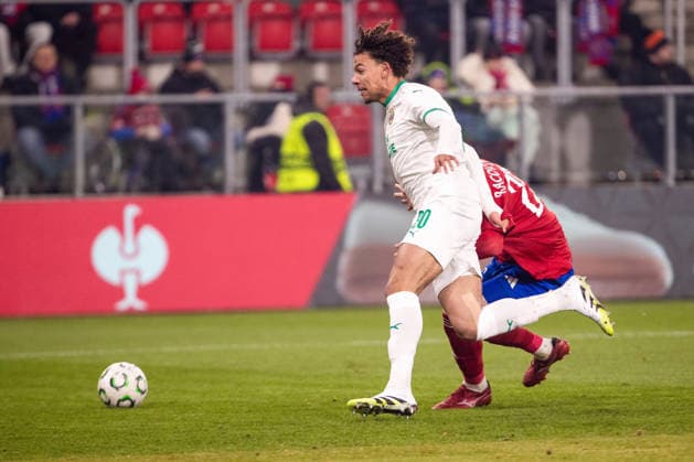 SOCCER - UEFA ECL, Czestochowa vs Rapid SOSNOWIEC,POLAND,27.NOV.25 - SOCCER - UEFA Conference League, Rakow Czestochowa vs SK Rapid Wien. Image shows Janis Antiste (Rapid).  GEPAxpictures xPhilippxBrem
