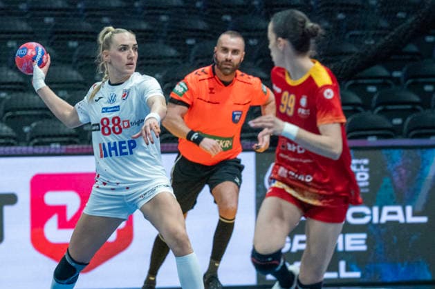 2025-11-27 Romania vs Croatia ROTTERDAM, NETHERLANDS - NOVEMBER 27: Kristina Prkacin of Croatia during the IHF Worldchampionship 2025 match for women, between Romania and Croatia at Ahoy on November 27, 2025 in Rotterdam, Netherlands. Rotterdam Ahoy Netherlands Content not available for redistribution in The Netherlands directly or indirectly through any third parties. Copyright: xHenkxSeppenx