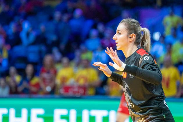 2025-11-27 Romania vs Croatia ROTTERDAM, NETHERLANDS - NOVEMBER 27: Yuliya Dumanska of Romania during the IHF Worldchampionship 2025 match for women, between Romania and Croatia at Ahoy on November 27, 2025 in Rotterdam, Netherlands. Rotterdam Ahoy Netherlands Content not available for redistribution in The Netherlands directly or indirectly through any third parties. Copyright: xHenkxSeppenx