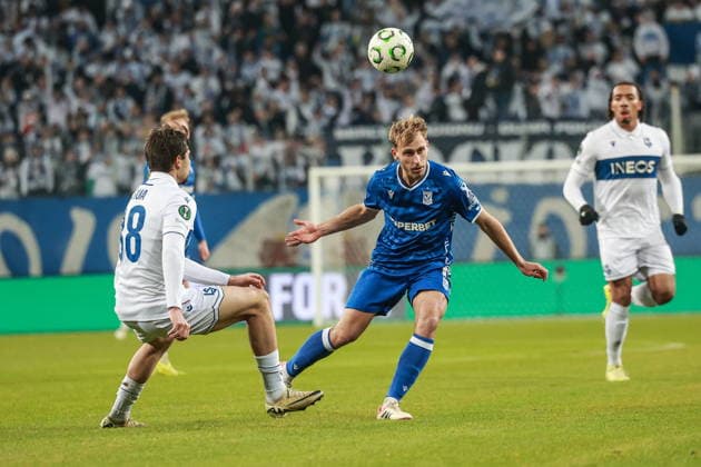 23.11.2025 POZNAN, ENEA STADION STADION PRZY BULGARSKIEJ PILKA NOZNA (FOOTBALL), UEFA(L) IGA KONFERENCJI FAZA LIGOWA 4. KOLEJKA ( UEFA CONFERENCE LEAGUE LEAGUE PHASE MATCHDAY 4) SEZON 2025 2026 MECZ (GAME) LECH POZNAN - FC LAUSANNE NZ. (R) MICHAL GURGUL FOTO JAKUB PIASECKI CYFRASPORTU890- NEWSPIX.PL --- newspix.pl 