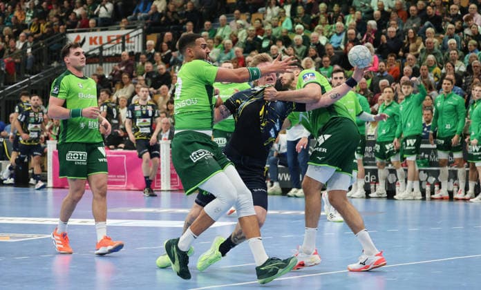 Edwin Aspenbaeck (Rhein-Neckar Loewen 78), Stefan Cavor (Wetzlar 77), GER, HSG Wetzlar vs. Rhein-Neckar Loewen, 1. Handball-Bundesliga, 14. Spieltag, Saison 2025-2026, 27.11.2025 GER, HSG Wetzlar vs. Rhein-Neckar Loewen, 1. Handball-Bundesliga, 14. Spieltag, Saison 2025-2026, 27.11.2025 Wetzlar Copyright: xEibner-Pressefoto JoergxNiebergax EP_JNL