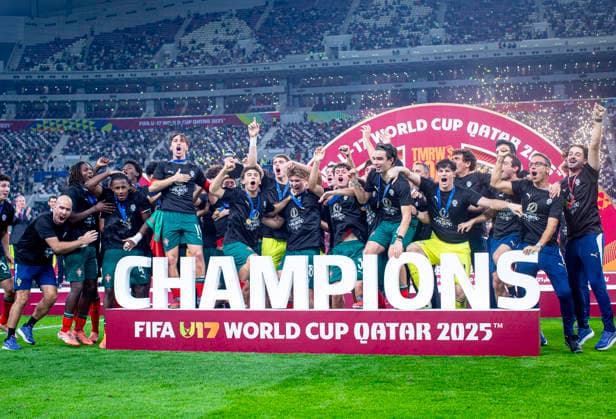 WM Fussball FIFA U17, U 17 U 17 U 17 U 17 U 17 Weltmeisterschaft Katar 2025, Portugal vs Österreich - Finale: Portugal wird Weltmeister nach Tor zum 1:0 durch ANISIO CABRAL Freude, Emotionen, Jubel Copyright: xRedhaxHosnixSegganix
