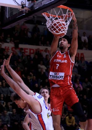 27.11.2025 Beograd Belgrade Serbia-Switzerland Suisse Schweiz world cup qualifiers men s basketball Selim Fofana(r) Switzerland, Aleksa Radanov(L) Serbia :