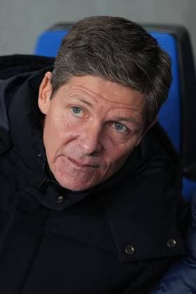 Crystal Palace coach Oliver Glasner Strasbourg v Crystal Palace, UEFA Conference League, Group Stage, Football, Stade de la Meinau Strasbourg, Strasbourg, France - 27 Nov 2025Strasbourg Stade de la Meinau Strasbourg France EDITORIAL USE ONLY No use with unauthorised audio, video, data, fixture lists, club league logos or live services. Online in-match use limited to 120 images, no video emulation. No use in betting, games or single club league player publications.  Copyright: xDavexWinter Shutterstockx 15928086ai