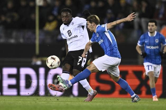 FC Basel s Philip Otele and Genk s Patrik Hrosovsky fight for the ball during a soccer game between Belgian soccer team KRC Genk and Swiss FC Basel, on Thursday 27 November 2025, in Genk, on the fifth game (out of 8) in the league phase of the UEFA Europa League competition. JOHAN EYCKENS JohanxEyckens  x144741202x